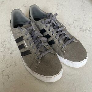 adidas Mens Shoes Black and Gray Size 11